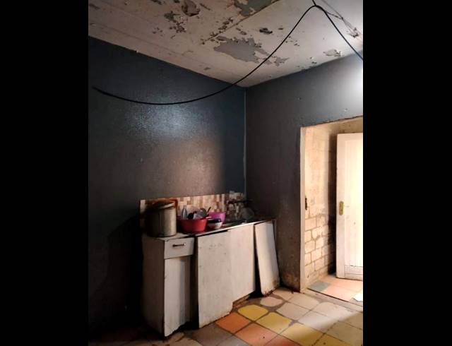 1 BEDROOM HOUSE FOR SALE IN SOL PLAATJIE